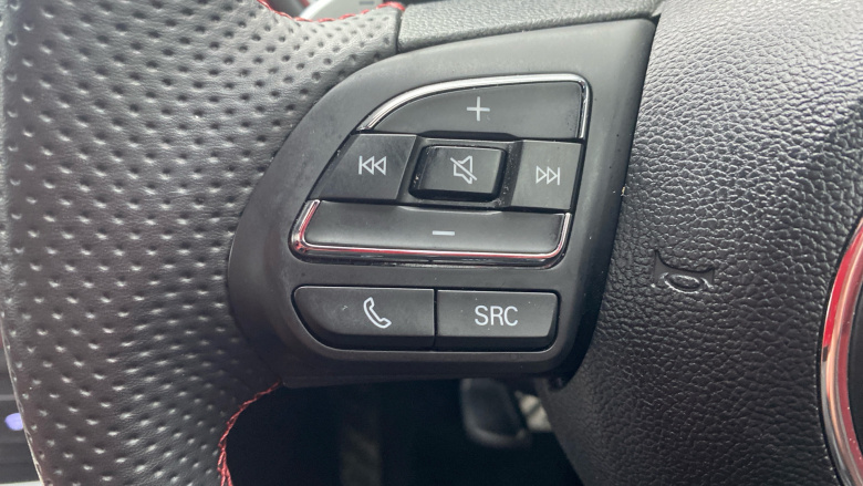 MG HS 1.5 T-GDI Trophy 5dr DCT Petrol Hatchback